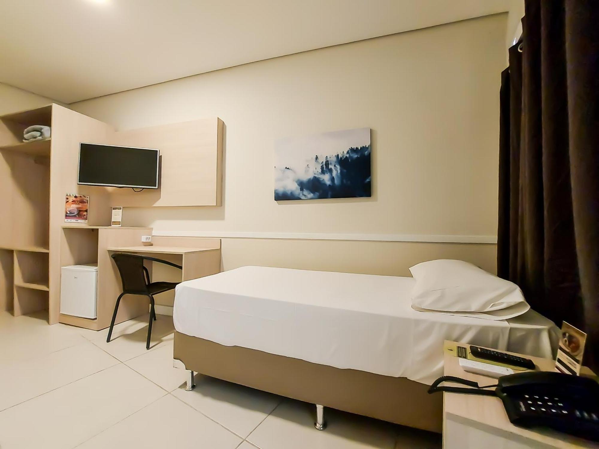 Itamarati Centro-republica Hotel